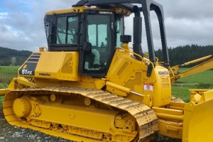 Komatsu D61PX-23 Dozer 1.jpg